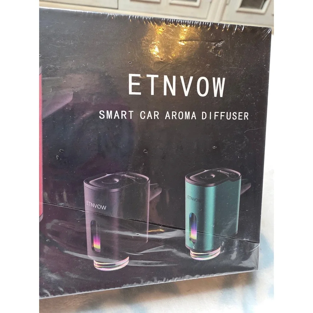 ETNVOW Smart Car Aroma Diffuser Rechargeable Aluminum Alloy Air Freshener‎ Red
